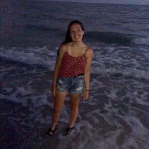 Meet your Posher, Megan